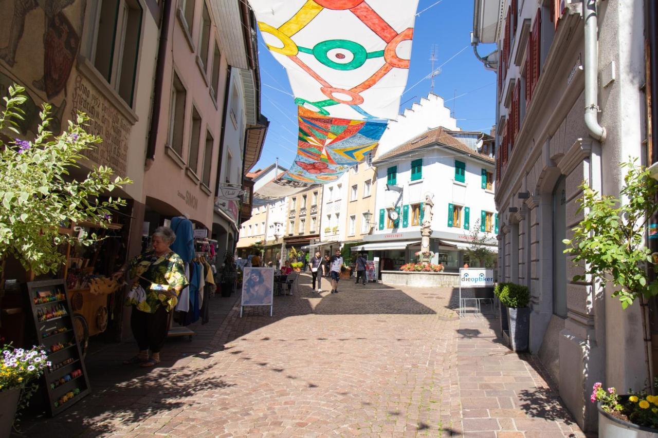 Loewe Apartment Gelb Tiengen Altstadt Waldshut-Tiengen Kültér fotó